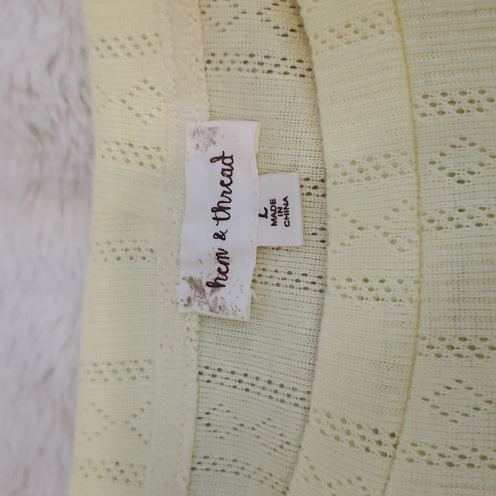 Hem and Thread Pointelle Ruffle Top L - Picture 7 of 11